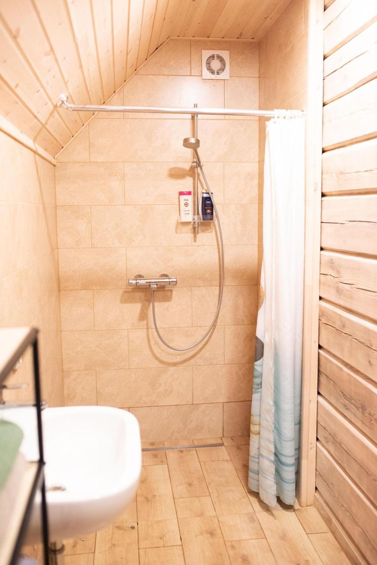 Pakaso Sodyba Kirdeikiai Phòng bức ảnh